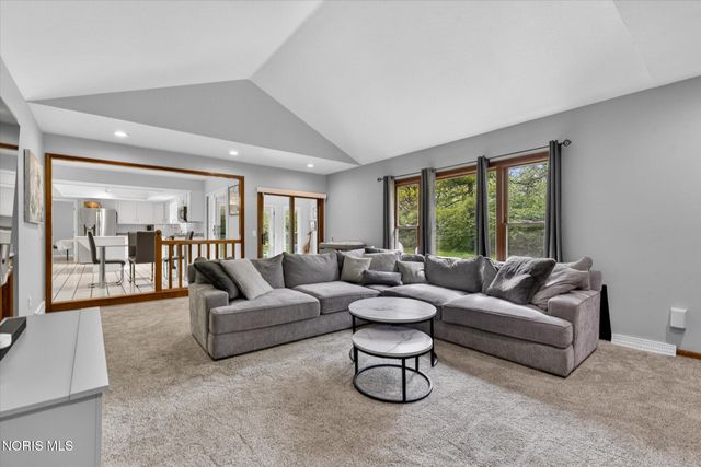 3001 Secretariat Road, Ottawa Hills, OH 43615