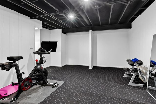 3001 Secretariat Road, Ottawa Hills, OH 43615