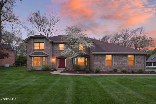 3001 Secretariat Road, Ottawa Hills, OH 43615