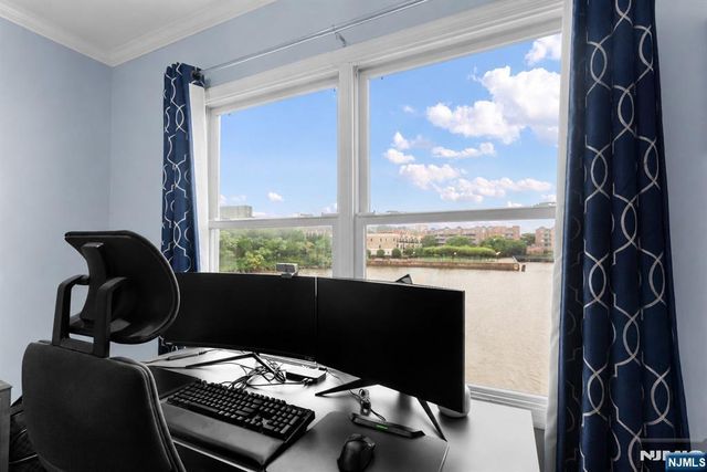 148 The Promenade, Edgewater, NJ 07020
