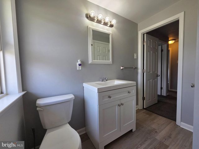 811 COPPOCK LN, Springfield, PA 19064