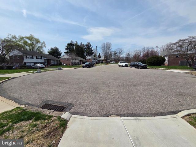 811 COPPOCK LN, Springfield, PA 19064