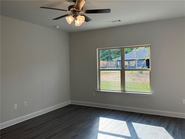 216 Magnolia Villas Drive, Cornelia, GA 30531