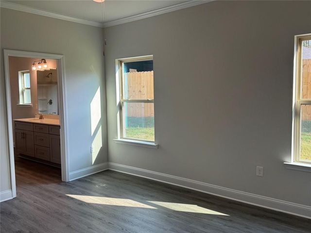 216 Magnolia Villas Drive, Cornelia, GA 30531