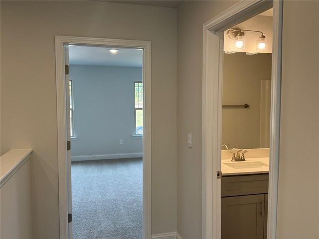 216 Magnolia Villas Drive, Cornelia, GA 30531