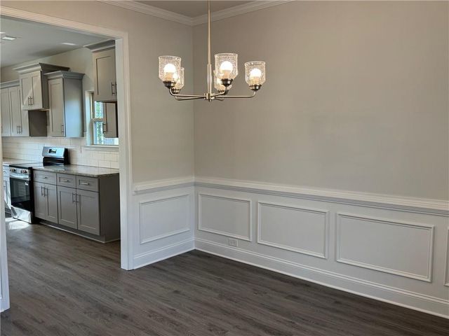 216 Magnolia Villas Drive, Cornelia, GA 30531