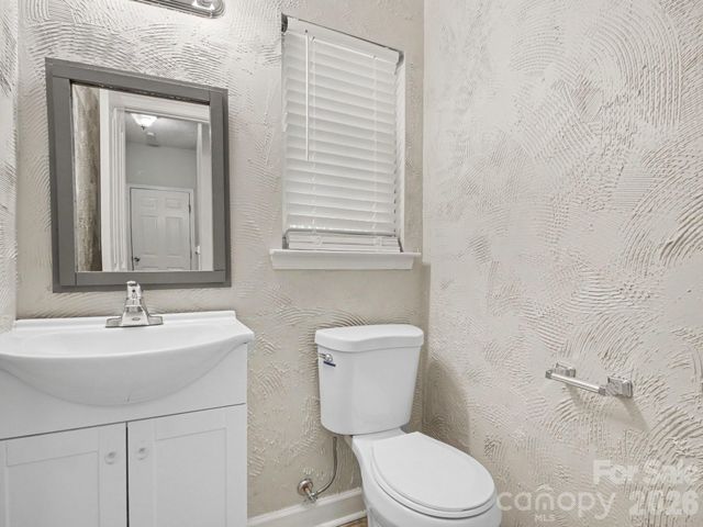7524 Grabill Drive, Charlotte, NC 28269