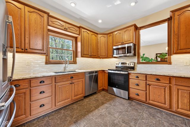 761 E Timber Drive, Martinsville, IN 46151