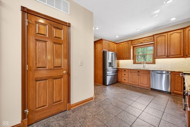 761 E Timber Drive, Martinsville, IN 46151
