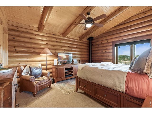 153 Hidden Canyon Dr, Livermore, CO 80536