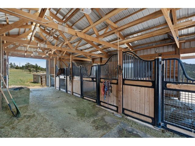 153 Hidden Canyon Dr, Livermore, CO 80536