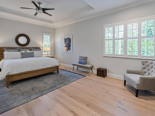 175 Via Rosina, Jupiter, FL 33458