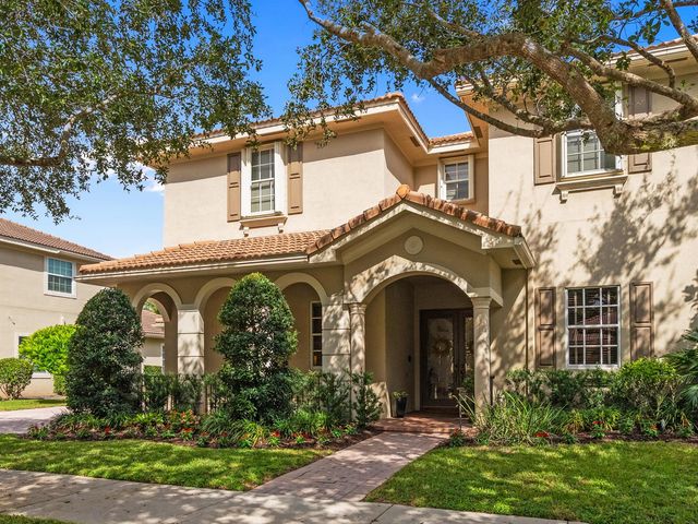175 Via Rosina, Jupiter, FL 33458
