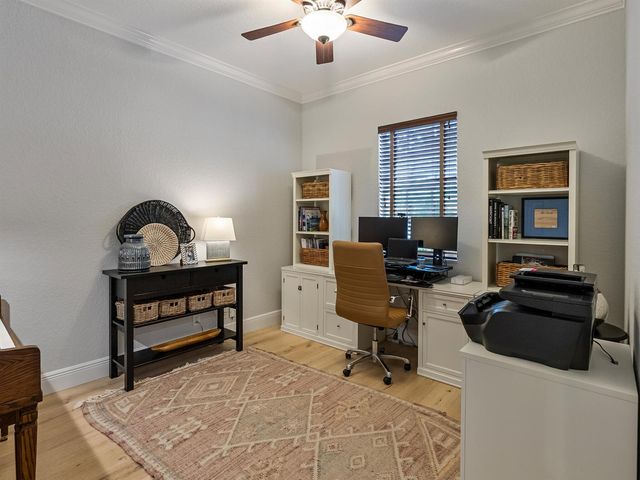 175 Via Rosina, Jupiter, FL 33458