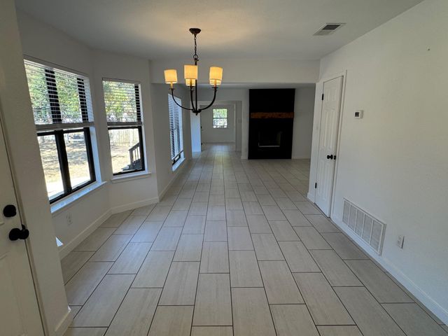 12604 Shady Acres DR, Buda, TX 78610