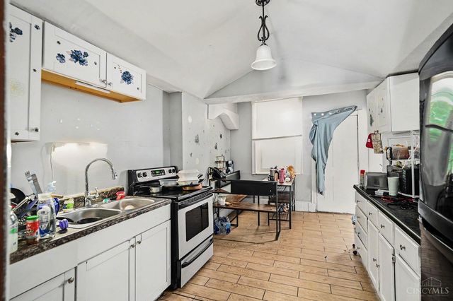 3566 Vine Street, Cincinnati, OH 45220