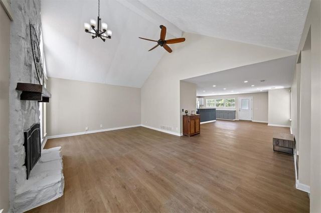 103 Farmington Drive, Woodstock, GA 30188