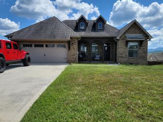 2749 Vista Meadows Lane, Sevierville, TN 37876