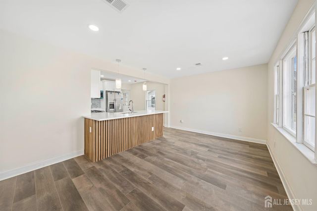 418 Highland Avenue, South Plainfield, NJ 07080