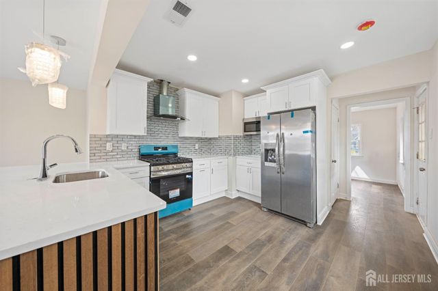 418 Highland Avenue, South Plainfield, NJ 07080