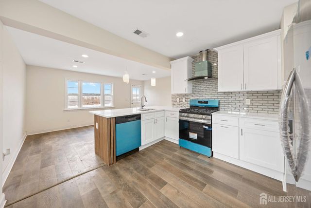 418 Highland Avenue, South Plainfield, NJ 07080