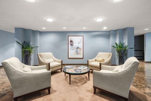 241 Perkins St C306, Boston, MA 02130