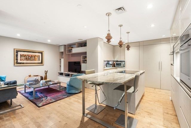 241 Perkins St C306, Boston, MA 02130