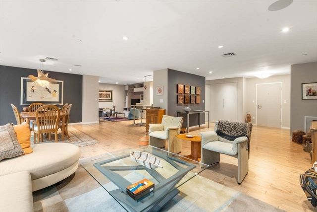 241 Perkins St C306, Boston, MA 02130