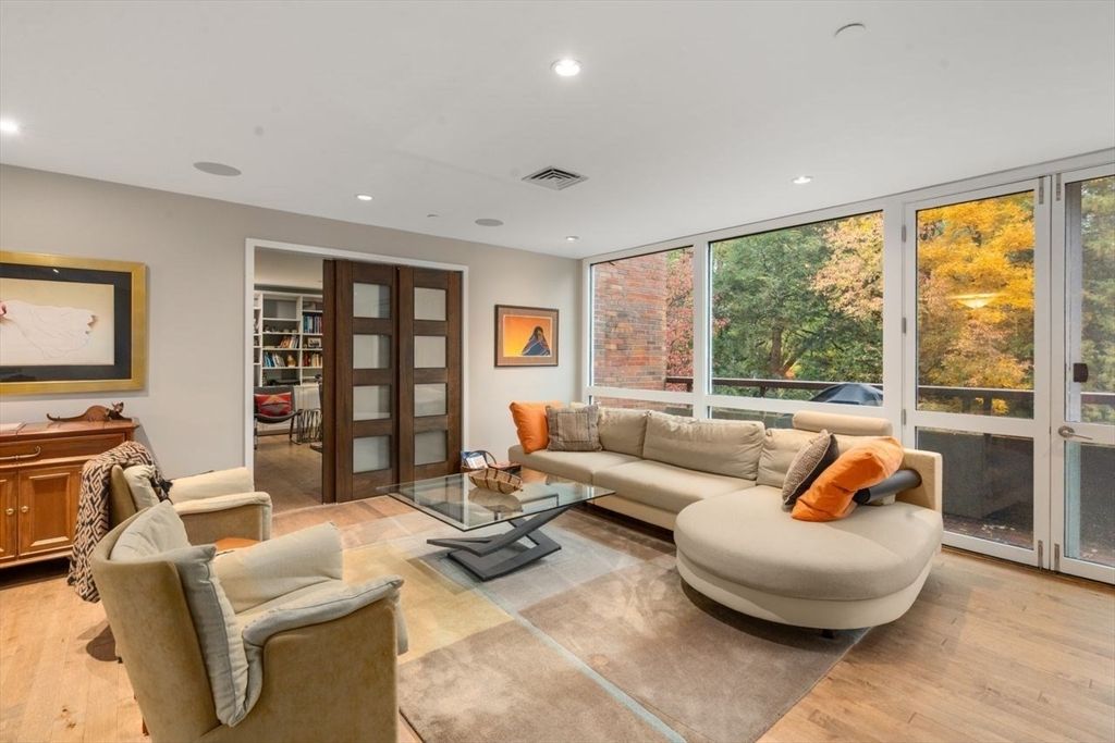 241 Perkins St C306, Boston, MA 02130