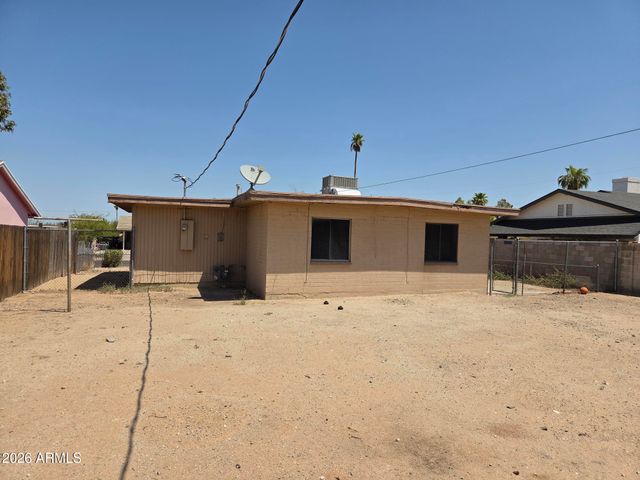 309 W DESERT Drive, Phoenix, AZ 85041
