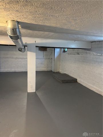 302 Lylburn Road, Middletown, OH 45044