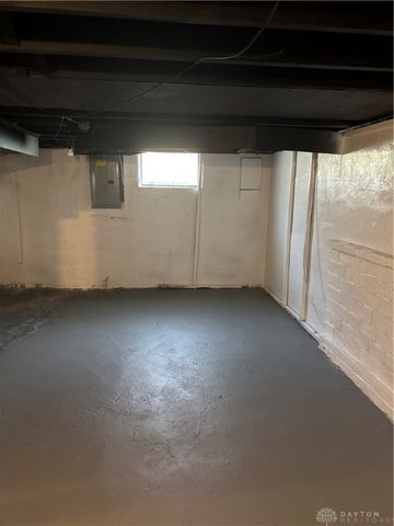 302 Lylburn Road, Middletown, OH 45044