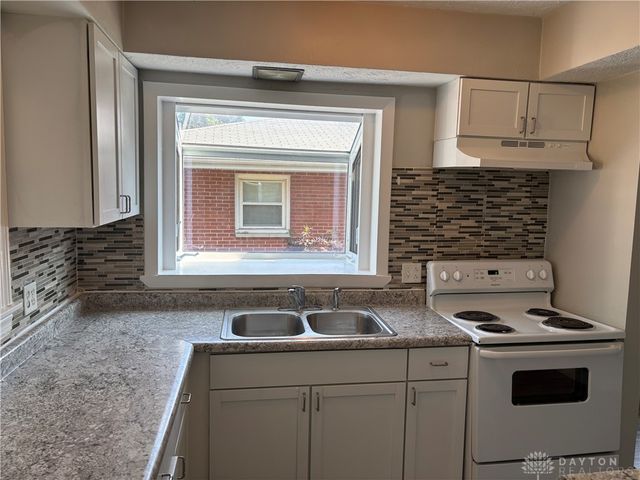 302 Lylburn Road, Middletown, OH 45044