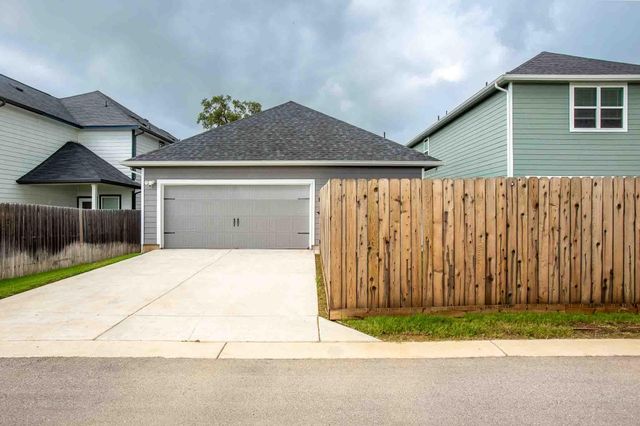 364 Kenai DR, Kyle, TX 78640
