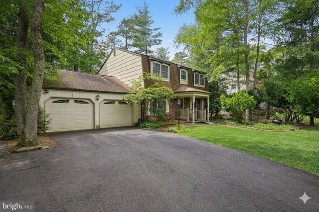 26 FRIAR TUCK DR, Medford, NJ 08055