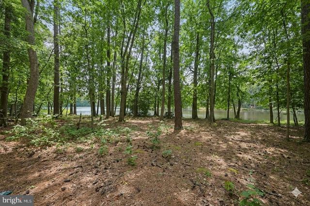 26 FRIAR TUCK DR, Medford, NJ 08055