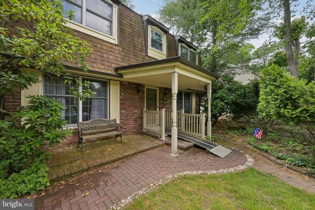 26 FRIAR TUCK DR, Medford, NJ 08055