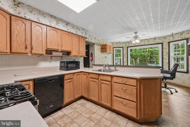 26 FRIAR TUCK DR, Medford, NJ 08055