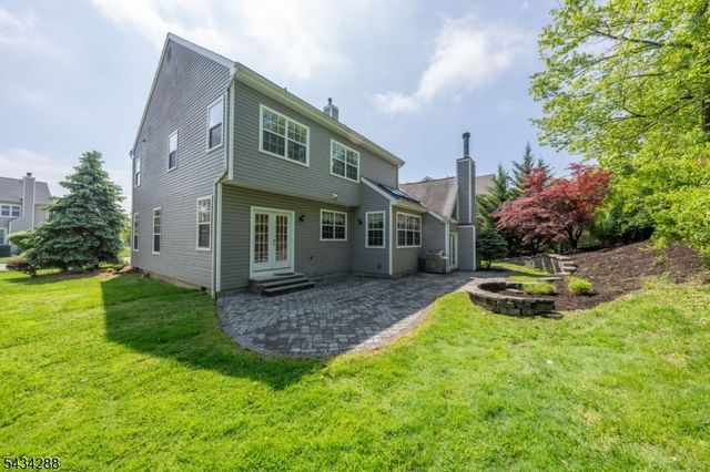16 Landau Rd, Bernards Twp., NJ 07920
