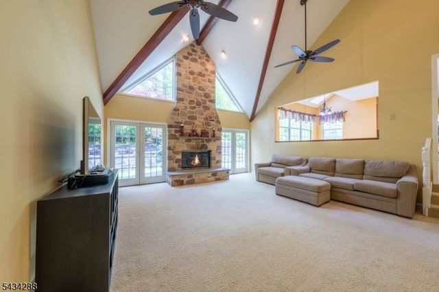 16 Landau Rd, Bernards Twp., NJ 07920