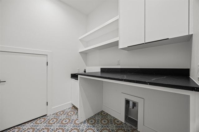 314 Alloway DR, Spicewood, TX 78669