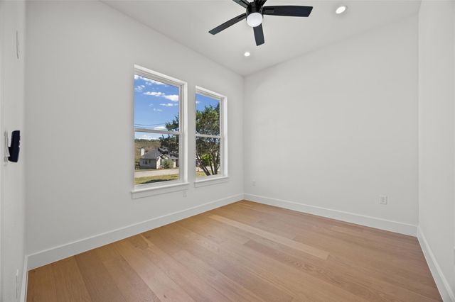 314 Alloway DR, Spicewood, TX 78669