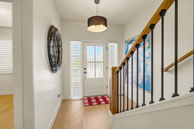 396 Randy Street, Ashland, OR 97520
