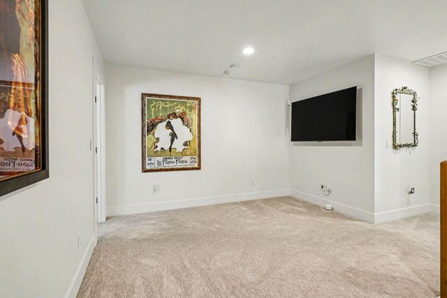 396 Randy Street, Ashland, OR 97520