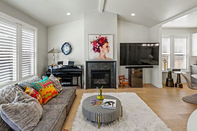 396 Randy Street, Ashland, OR 97520