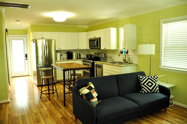 4723 Polk Street, Houston, TX 77023