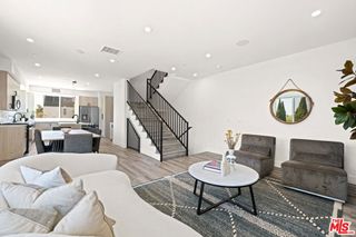 1959 2 Preuss Road, Los Angeles, CA 90034