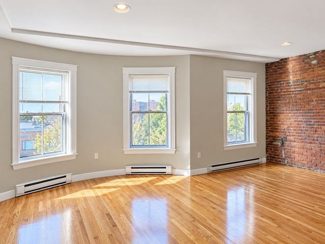 1750 Washington Street 10, Boston, MA 02118
