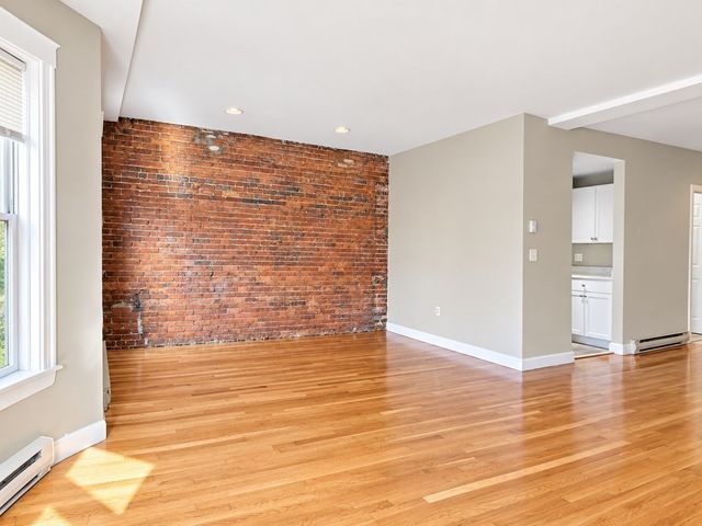 1750 Washington Street 10, Boston, MA 02118