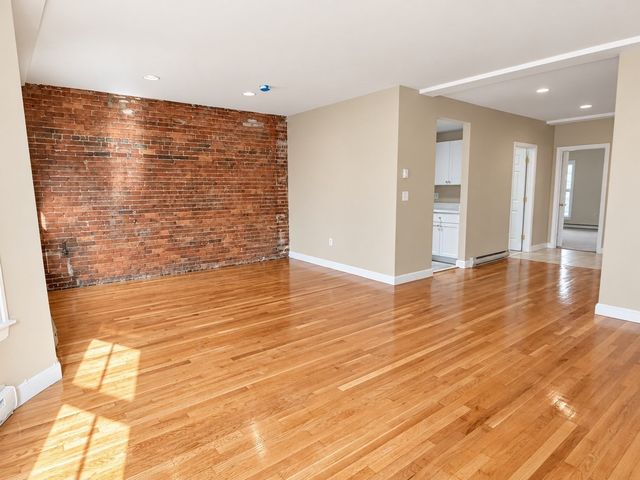 1750 Washington Street 10, Boston, MA 02118